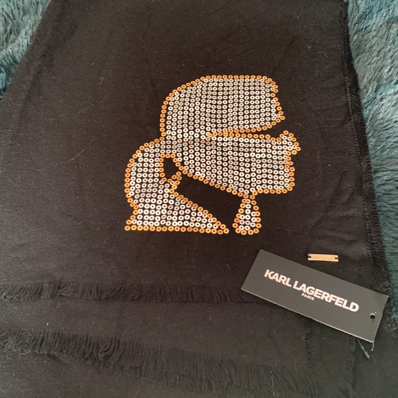 🔥 New KARL LAGERFELD PARIS Fringed Black Sequin-Accent Scarf Shawl - Picture 3 of 5